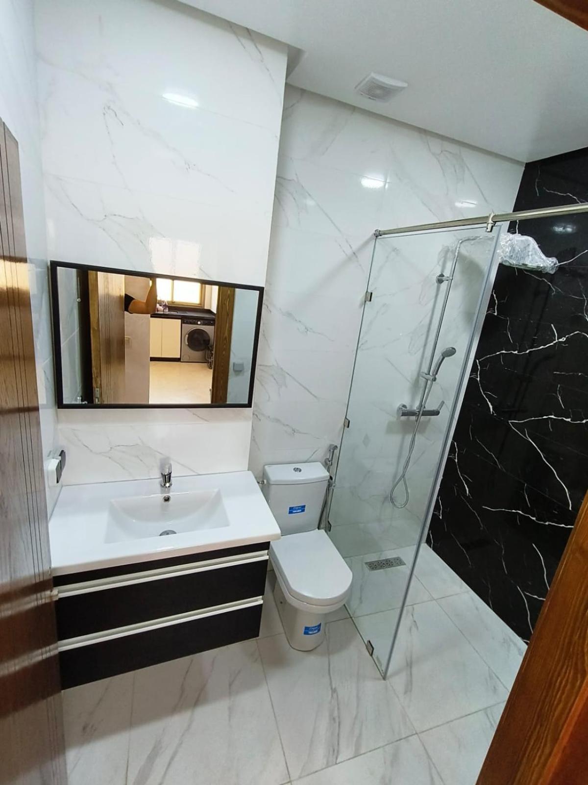 Luxury With Panoramic View Apartment